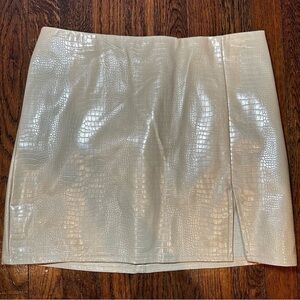 Fashion Nova Cream Pencil Mini Skirt for Night Out